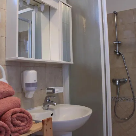 Robi * Nova Vas (Porec)