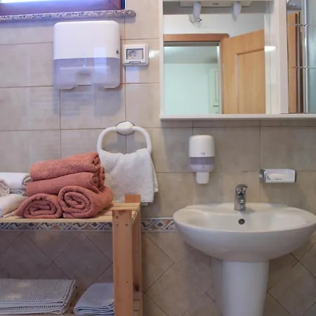 Apartman Robi Apartment *