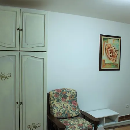 Apartman Robi Apartment *